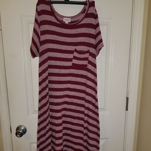 3/$10. Comfy LuLaRoe Dress